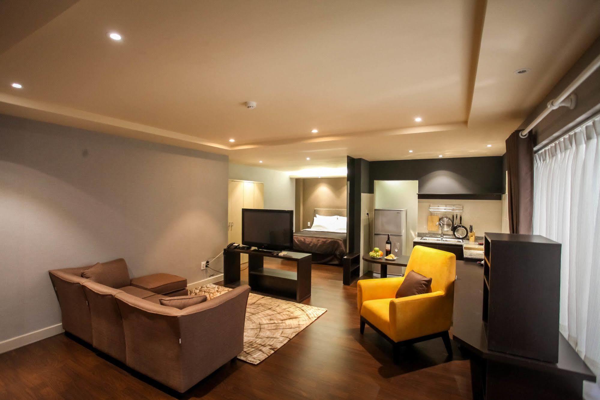 Aparthotel Compass Living Joy Ho Či Minovo Město Exteriér fotografie